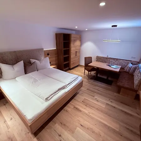 Marlis Apartment *